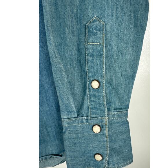 FAHERTY Denim Snap Closure Shirt, Western Style, Size Small - Picture 7 of 10